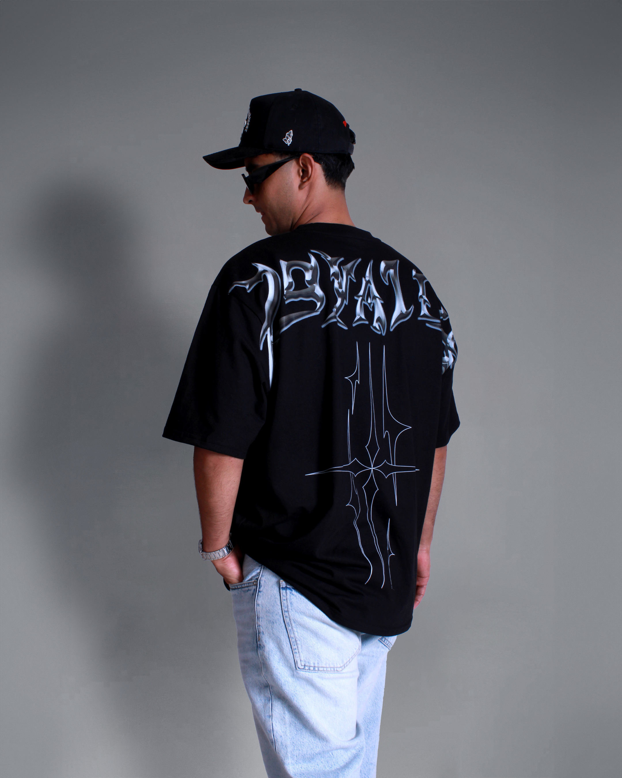 LOYALTY - STAR CORE negro